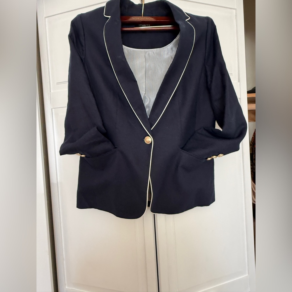 Talbots Blazer Lovely Classic Piped 100% Linen Navy Gold Buttons
